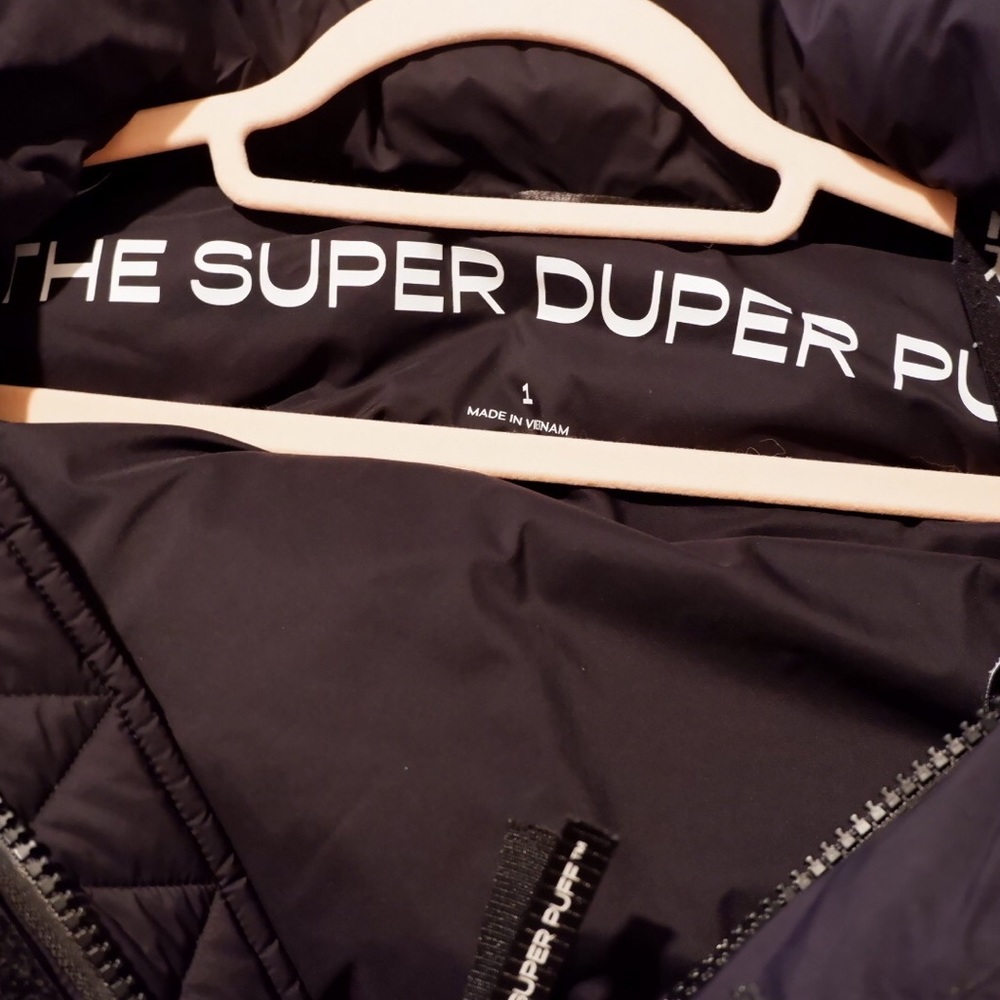 ARITZIA BLACK Super Duper Puff - Picture 8 of 15